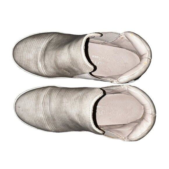 Coconuts Harlan Beige Snake Skin Ankle Chelsea High Top Sneakers Sz 7 Womens Fla - Picture 6 of 10